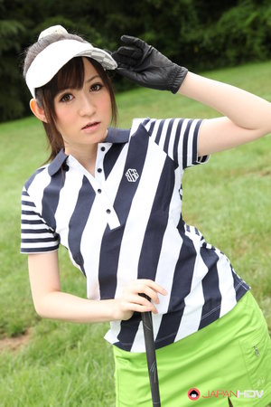 18 year old black girl Nia Nacci doffs school clothes to poses naked